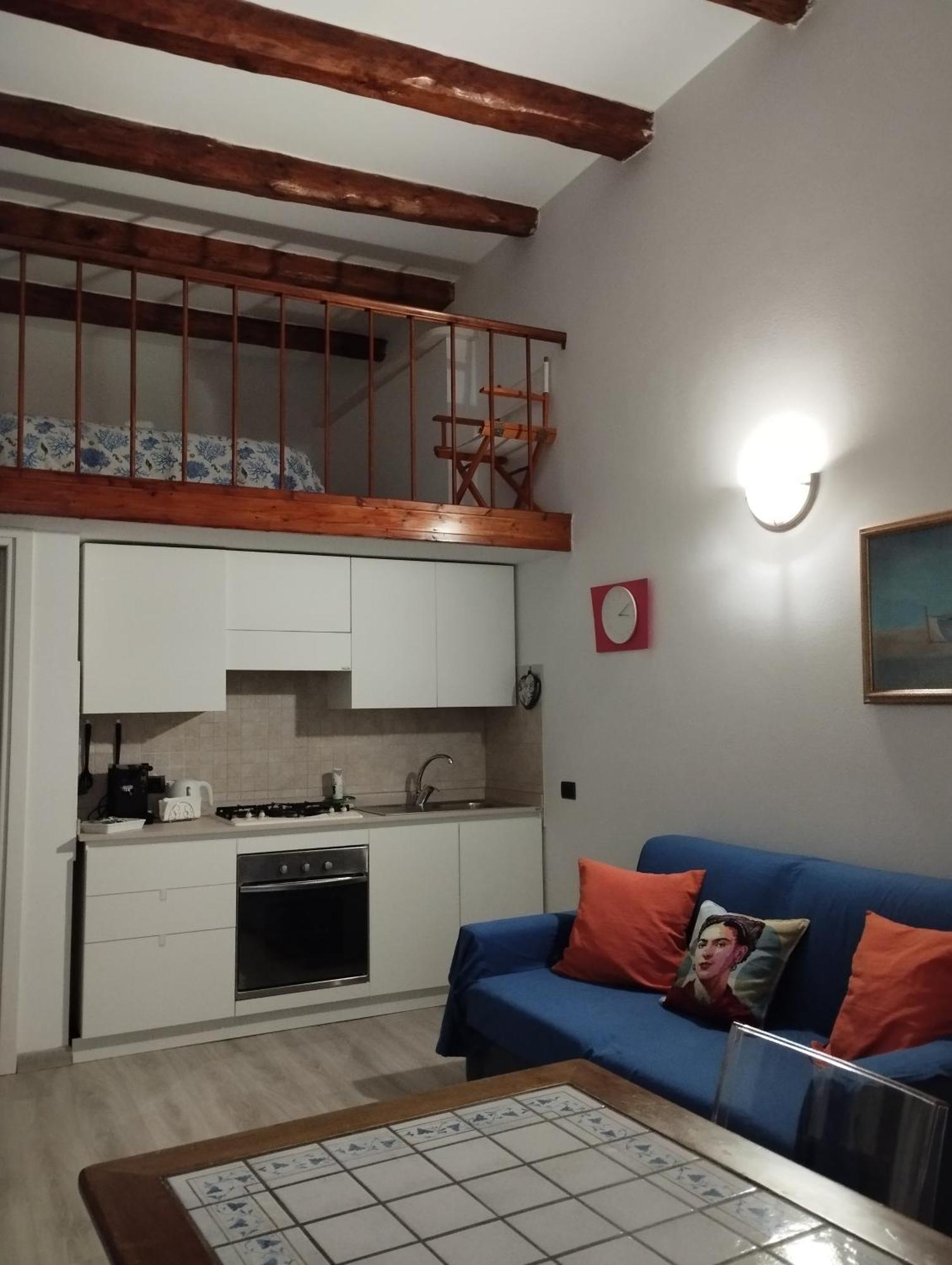 Mantellini 2B Apartment Domodossola Luaran gambar